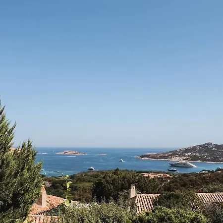 Didi Сasa de vacaciones Porto Cervo